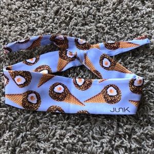 Junk flex tie headband